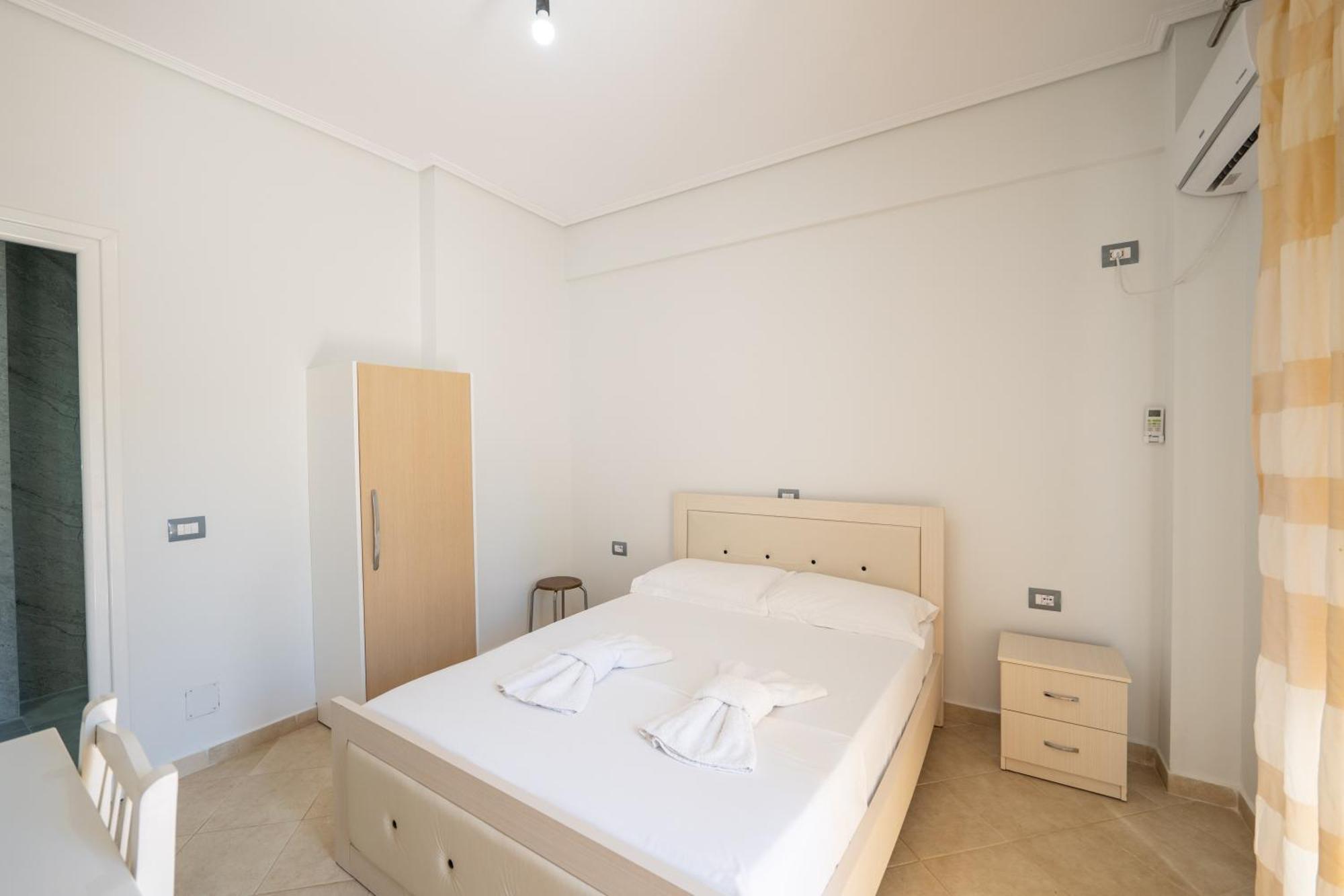 Vila Celi Sarandë Eksteriør bilde
